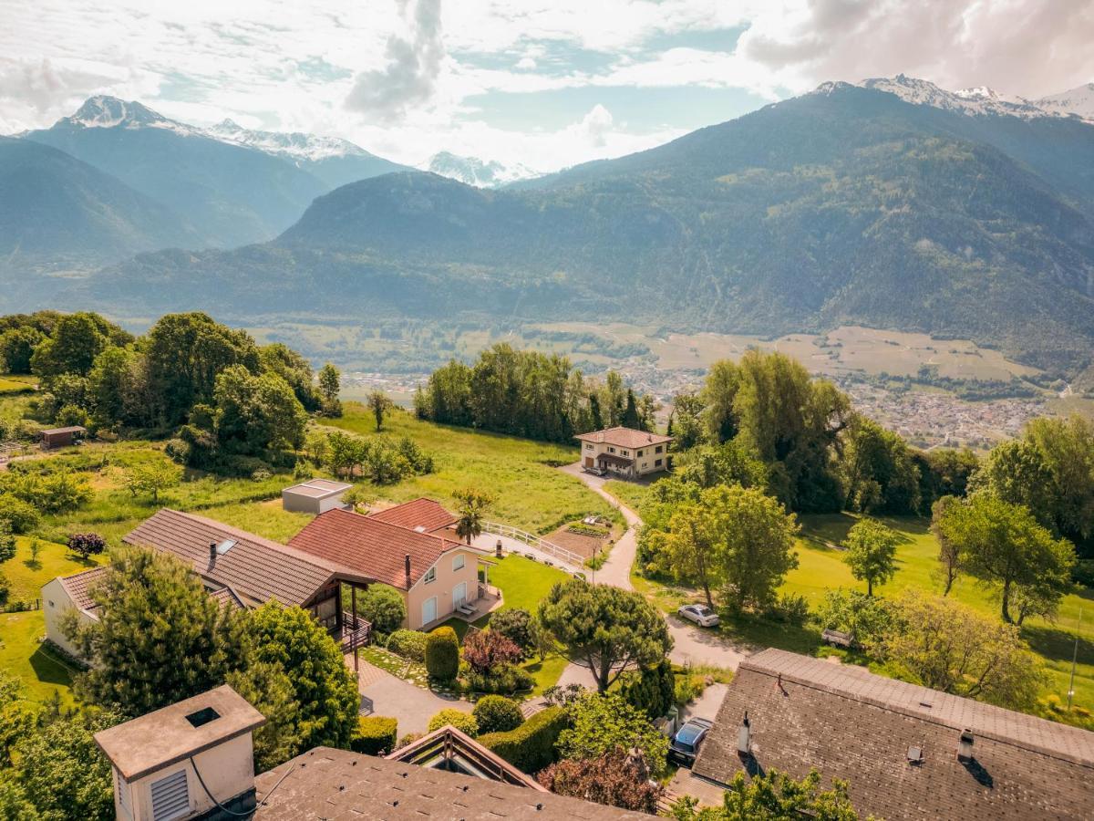 Relais Fleuri Hotel Chermignon-d'en Bas Luaran gambar