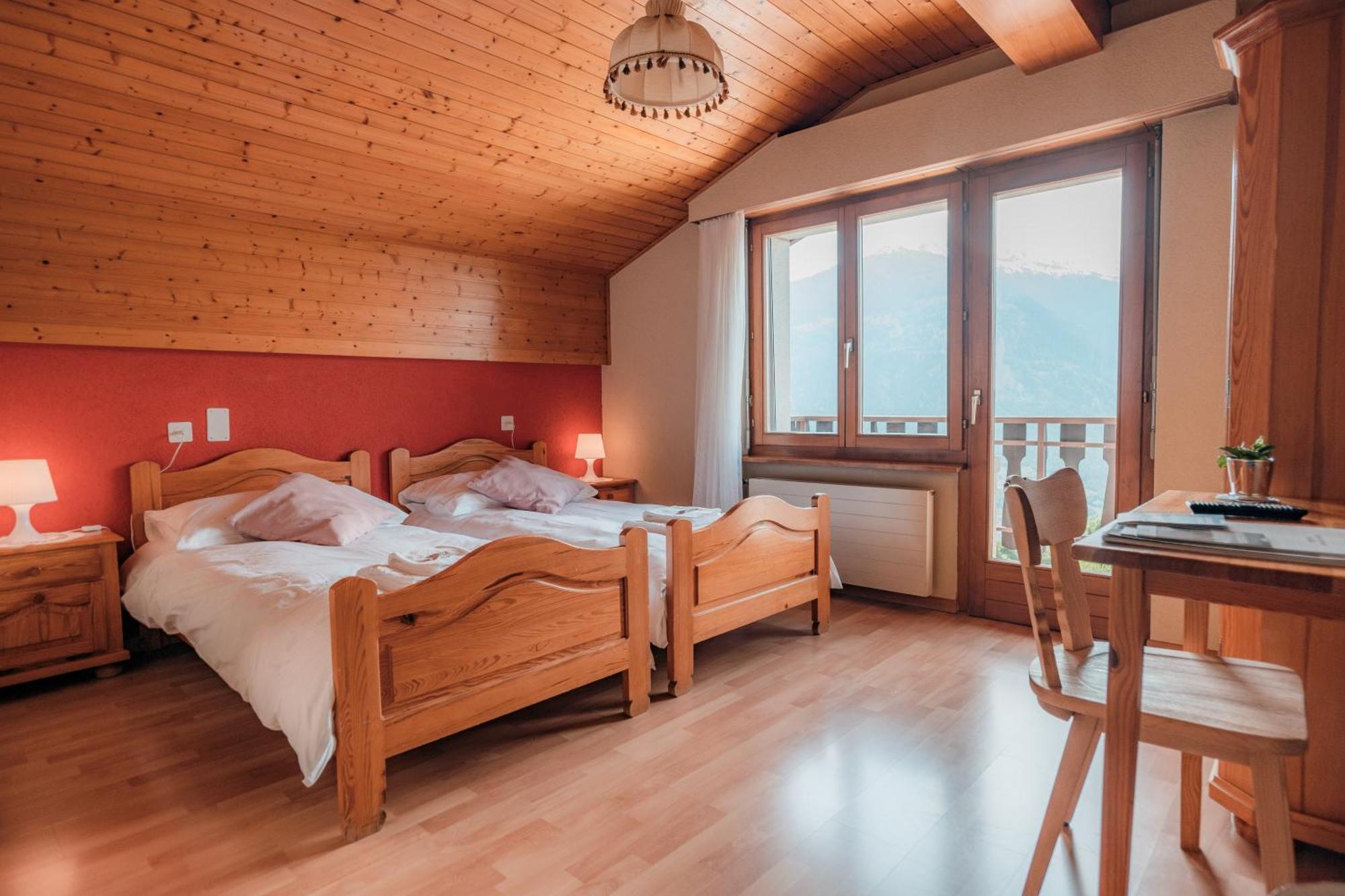 Relais Fleuri Hotel Chermignon-d'en Bas Luaran gambar