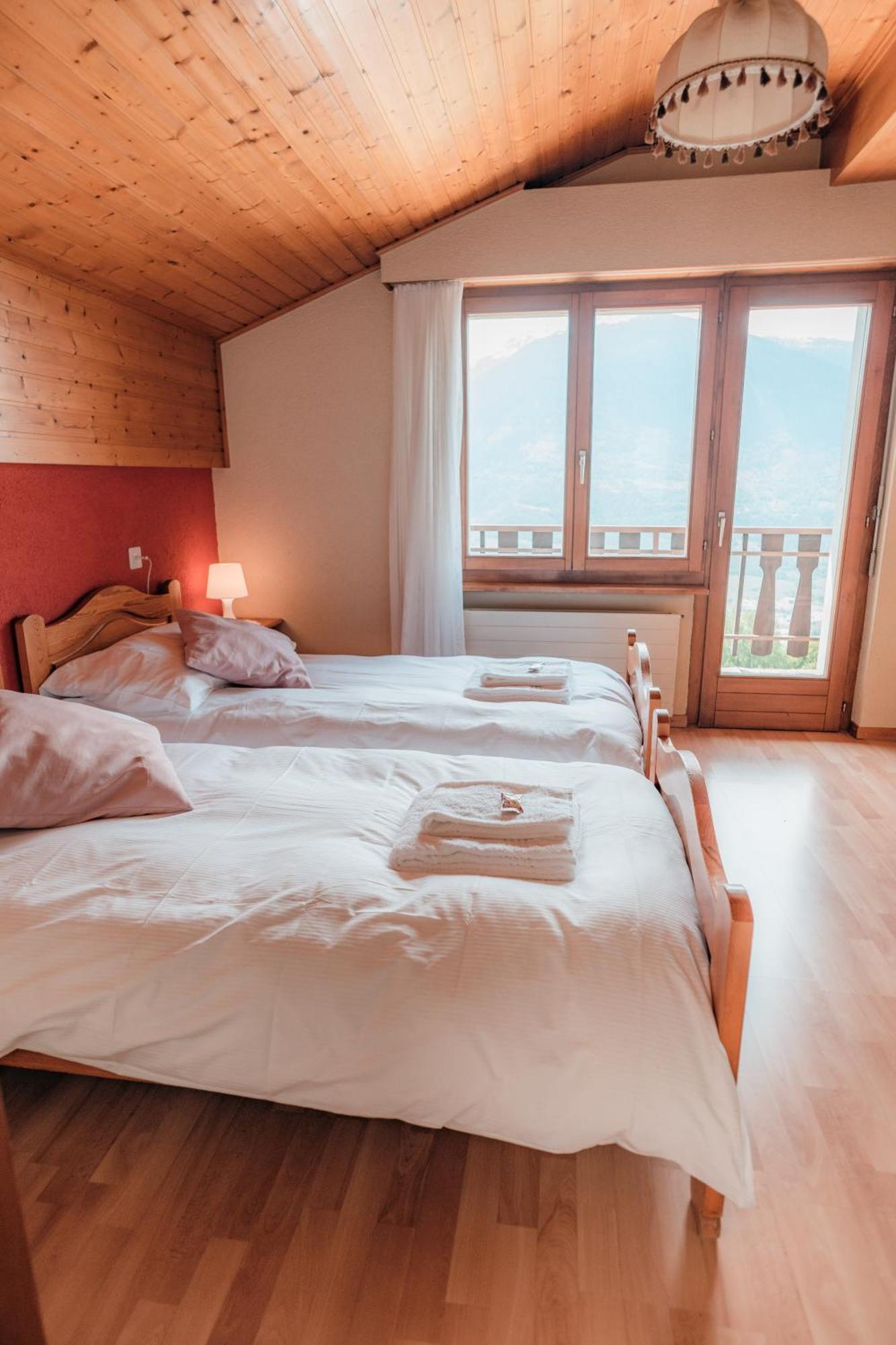 Relais Fleuri Hotel Chermignon-d'en Bas Luaran gambar