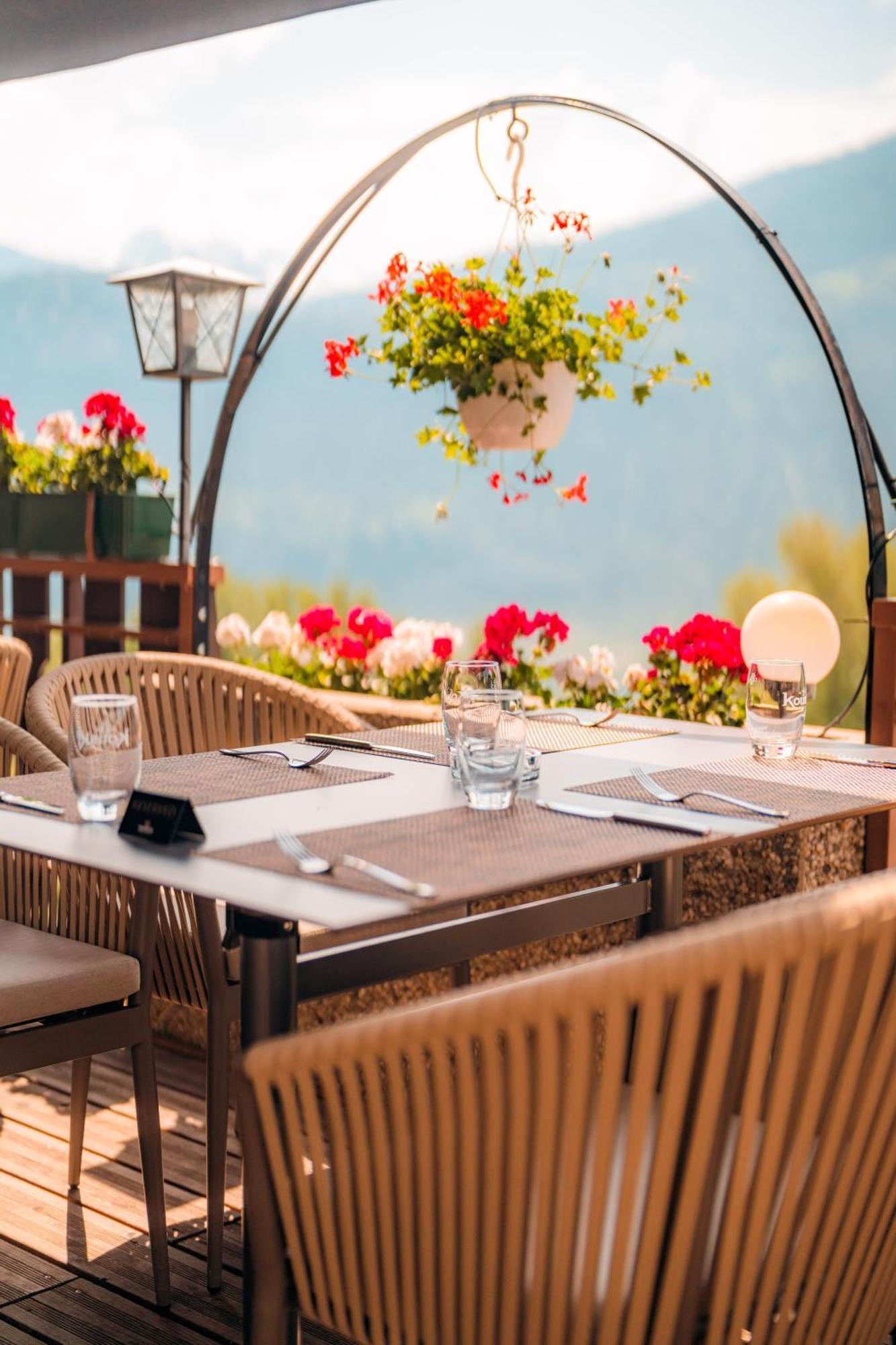 Relais Fleuri Hotel Chermignon-d'en Bas Luaran gambar